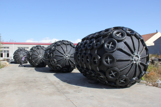 Tamaños modificados para requisitos particulares neumáticos de la defensa de Marine Offshore Protection Ship Rubber