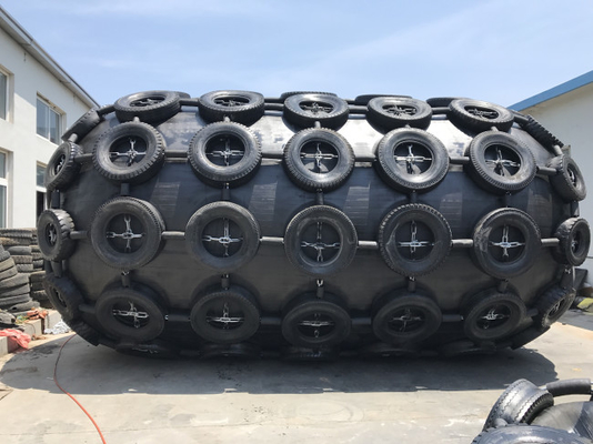 80kpa tipo neto negro de la protección de la nave de la defensa de goma de Yokohama que atraca