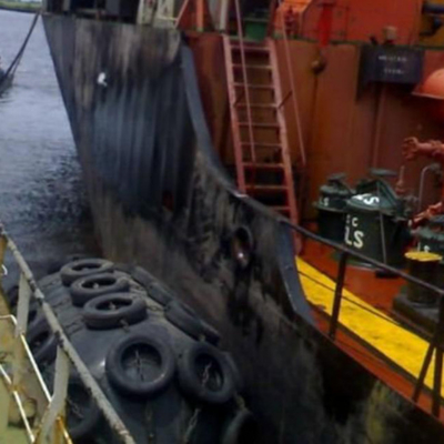 Tipo barco submarino 0.08mpa de goma Marine Dock Fender de la honda de la defensa
