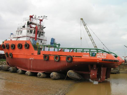 Barco certificado que lanza atracando a Marine Rubber Airbags de elevación pesada